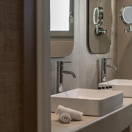 Arocaria Mykonos Hotel 4*