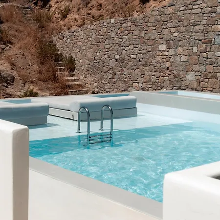 Arocaria Mykonos 4*