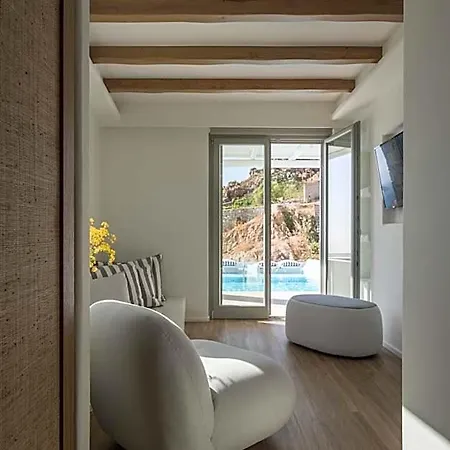 Arocaria Mykonos Hotel