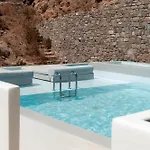 Arocaria Mykonos 4*