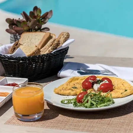 Arocaria Mykonos 4*